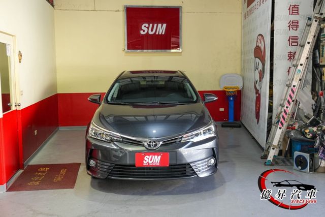 小改款，Keyless、定速、循跡防滑，倒車顯影、衛星導航，多功能影音  第3張相片