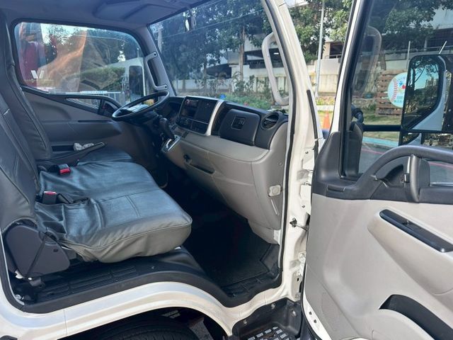 僅跑5萬公里，人人都會開的自排，鐵斗，載重變更至5頓  第8張相片