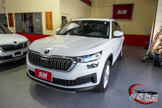 4X4，全景天窗、全數位儀表、360度環景、Matrix智慧型頭燈，新車保固中  第1張相片