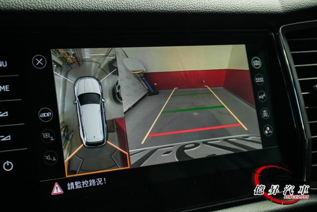 4X4，全景天窗、全數位儀表、360度環景、Matrix智慧型頭燈，新車保固中  第18張相片