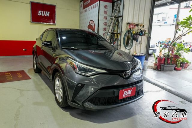 僅跑7.1萬公里，ACC跟車、盲點偵測、車道偏離警示，前衛跨界休旅  第2張相片