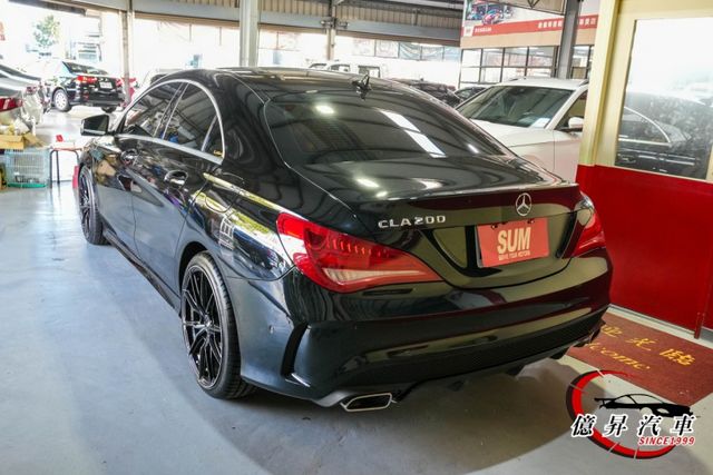 外型年輕、氣場不凡，入門也能有高質感， 時尚、操控、品味一次擁有。  第4張相片