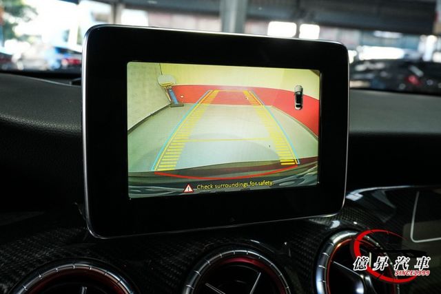 外型年輕、氣場不凡，入門也能有高質感， 時尚、操控、品味一次擁有。  第12張相片