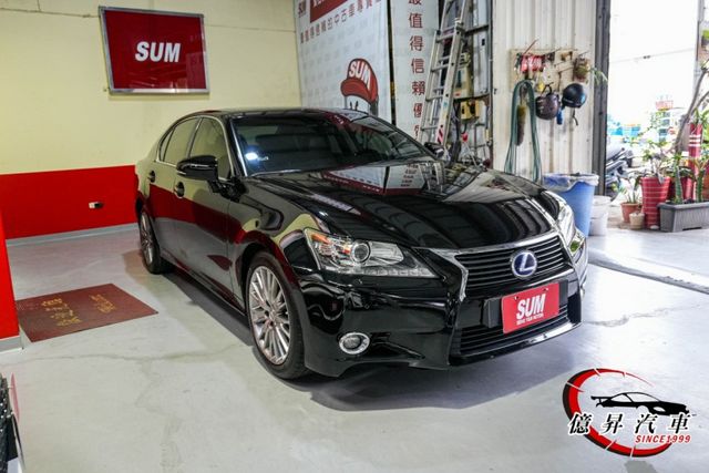 盲點偵測、Mark Levinson音響、冷熱通風椅、抬頭顯示器，大電池剛換新，附工單  第2張相片