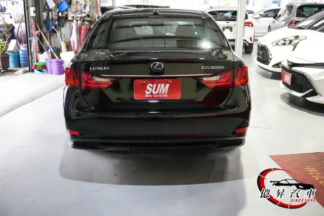 盲點偵測、Mark Levinson音響、冷熱通風椅、抬頭顯示器，大電池剛換新，附工單  第4張相片