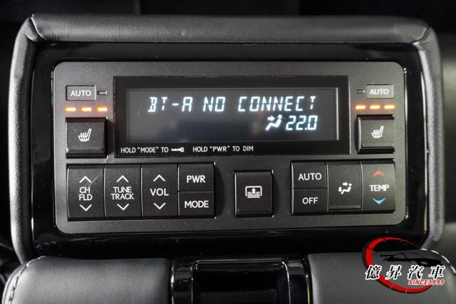 盲點偵測、Mark Levinson音響、冷熱通風椅、抬頭顯示器，大電池剛換新，附工單  第14張相片