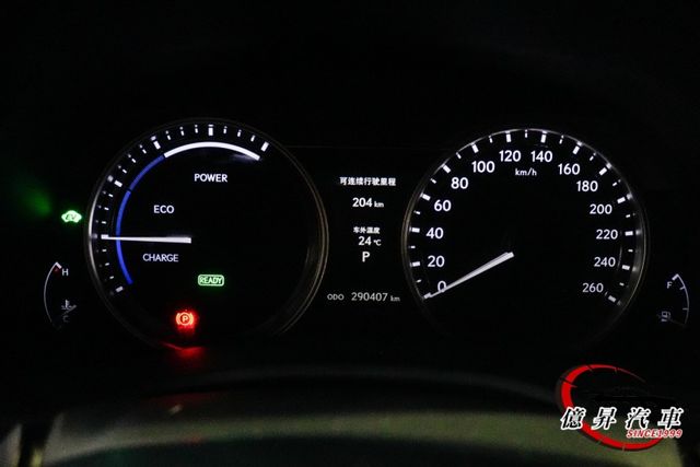 盲點偵測、Mark Levinson音響、冷熱通風椅、抬頭顯示器，大電池剛換新，附工單  第20張相片