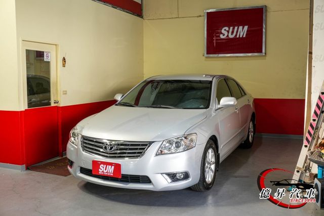 2.4E，引擎耐操、省油好保養，家庭房車首選，空間大、好開又好養  第7張相片