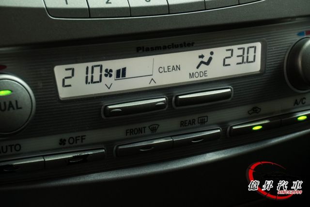 2.4E，引擎耐操、省油好保養，家庭房車首選，空間大、好開又好養  第12張相片