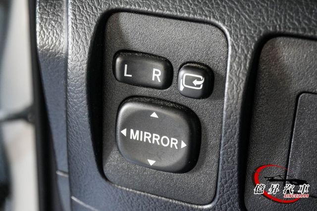 2.4E，引擎耐操、省油好保養，家庭房車首選，空間大、好開又好養  第14張相片