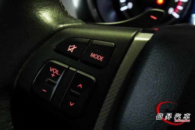 360環景、ACC跟車、盲點偵測、車道偏移警示，停車方便、視野良好，車身尺碼剛好  第13張相片