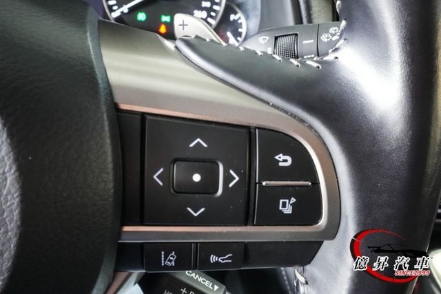 RX300頂級型，抬頭顯示器、電動尾門、ACC跟車、盲點偵測、雙前座通風椅  第11張相片