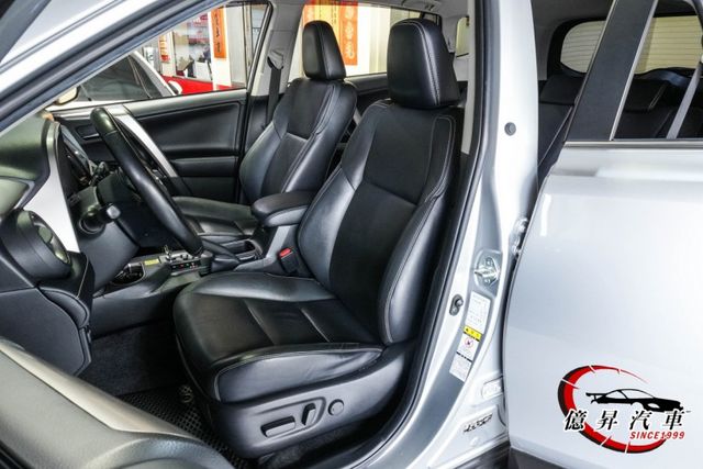 日本原裝進口，空間大、油耗省，360環景、ACC跟車、盲點偵測，尊爵版  第8張相片