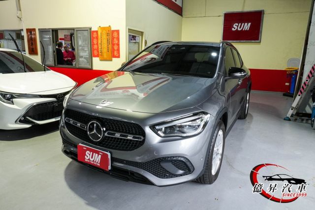 原廠保養，23P跟車、選配柏林之音、夜色套件，空間與動力兼具，跨界運動休旅  第1張相片