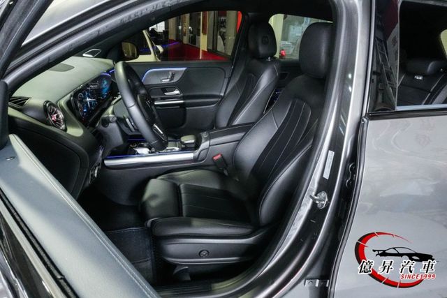 原廠保養，23P跟車、選配柏林之音、夜色套件，空間與動力兼具，跨界運動休旅  第9張相片