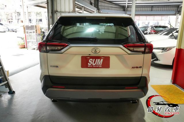 ACC跟車、360度環景、電動尾門，旗艦版，妥善率優良，高CP值，SUV 首選  第4張相片