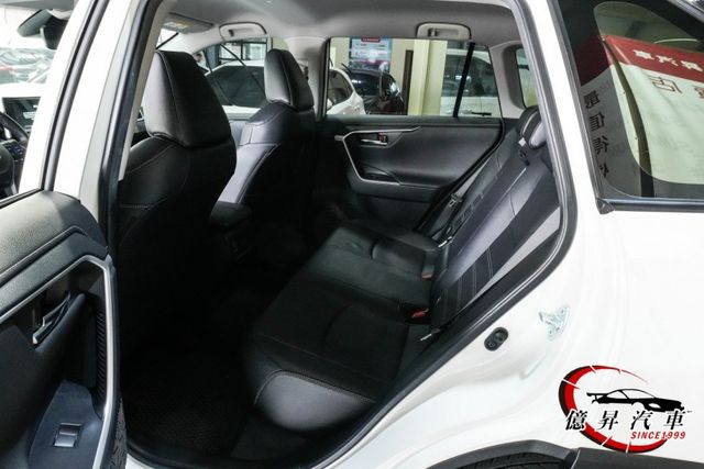 ACC跟車、360度環景、電動尾門，旗艦版，妥善率優良，高CP值，SUV 首選  第11張相片