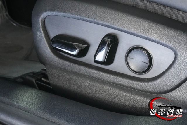 僅跑1.4萬公里，F-SPORT專屬運動版本，運動風格與極致舒適完美融合，現省落地價差  第15張相片