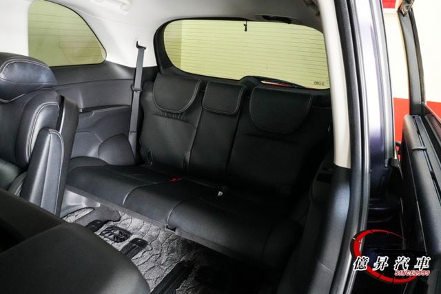 360度環景、電動天窗、雙邊電動側滑門、ACC跟車、盲點，兼具舒適、科技與實用性  第10張相片