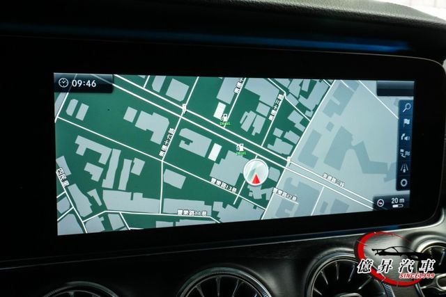 CarPlay、盲點偵測、全景天窗，無窗框雙門設計，兼顧日常舒適與熱血駕馭  第19張相片