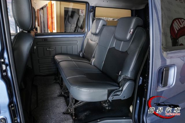低里程，定速、盲點偵測，好開、耐用，  賺錢麵包車，人人都會開的自排  第9張相片