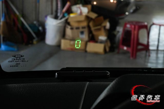 低里程，定速、盲點偵測，好開、耐用，  賺錢麵包車，人人都會開的自排  第15張相片