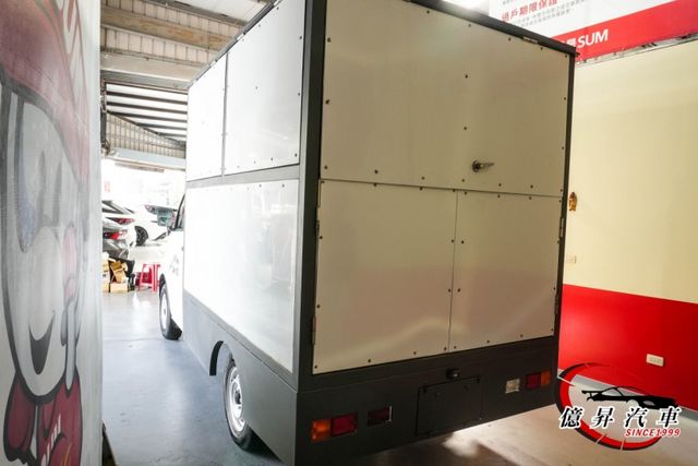 僅跑190公里，全新改裝餐車，行照已合法變更，回家可直接賺錢!  第5張相片