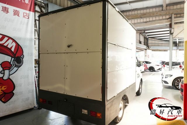 僅跑190公里，全新改裝餐車，行照已合法變更，回家可直接賺錢!  第6張相片