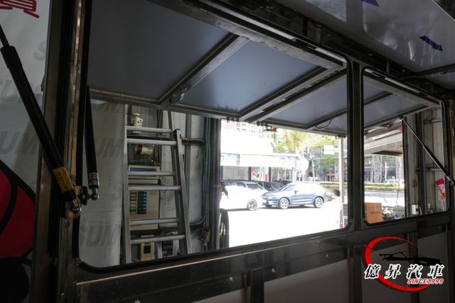 僅跑190公里，全新改裝餐車，行照已合法變更，回家可直接賺錢!  第11張相片