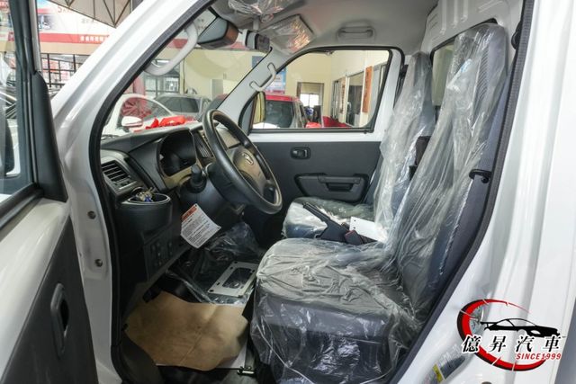 僅跑190公里，全新改裝餐車，行照已合法變更，回家可直接賺錢!  第12張相片