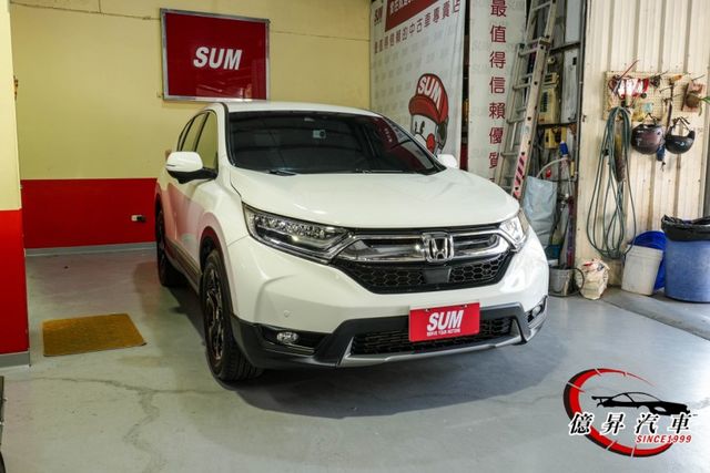 低里程，ACC跟車、盲點偵測、車道偏移警示，妥善率優良，家用休旅首選  第2張相片