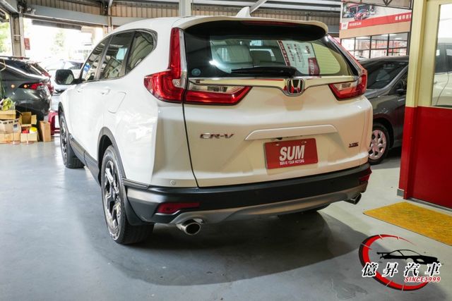 低里程，ACC跟車、盲點偵測、車道偏移警示，妥善率優良，家用休旅首選  第6張相片