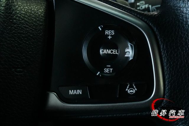 低里程，ACC跟車、盲點偵測、車道偏移警示，妥善率優良，家用休旅首選  第10張相片