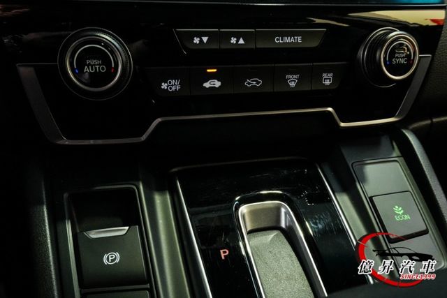 低里程，ACC跟車、盲點偵測、車道偏移警示，妥善率優良，家用休旅首選  第12張相片
