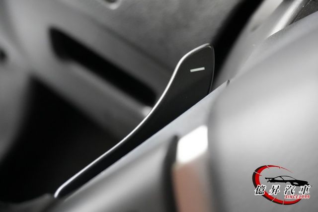 小改款48V輕油電，360度環景、ACC跟車、盲點偵測，大小適中，都市小休旅  第8張相片