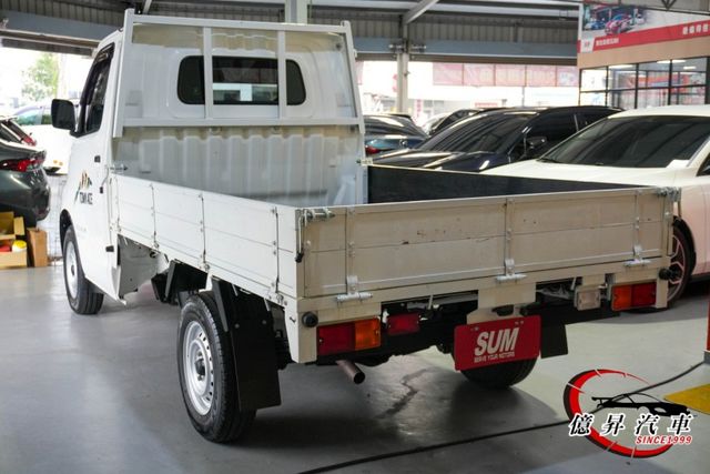 低里程，新車保固中，TSS、LED頭燈、前後行車紀錄器  第6張相片