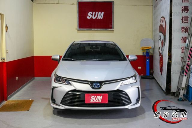 Keyless、恆溫空調、ACC跟車、盲點偵測，大電池保固8年16萬公里  第3張相片