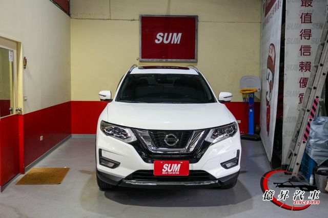 四輪驅動、全景天窗、360度環景、Keyless、電動尾門，車室空間寬敞舒適  第3張相片