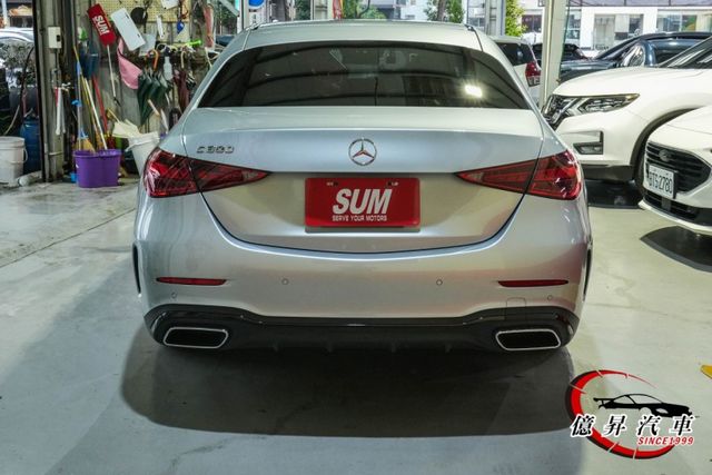 總代理，僅跑2.5萬公里，夜色套件、360度環景、AMG套件、23P跟車，新款W206  第4張相片