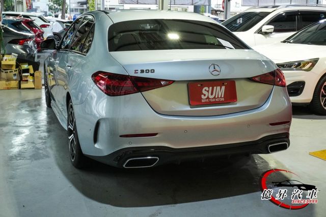 總代理，僅跑2.5萬公里，夜色套件、360度環景、AMG套件、23P跟車，新款W206  第6張相片