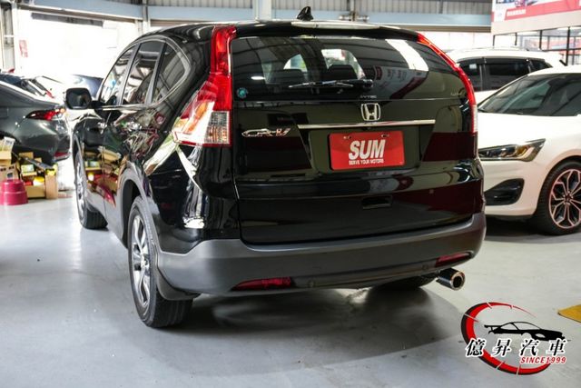 2.4 VTI-S版，天窗、換檔撥片，好保養，妥善率佳，經濟實用，家庭用車首選  第6張相片