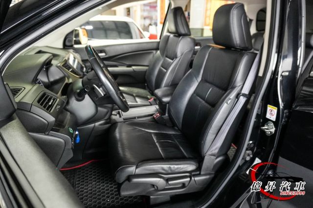 2.4 VTI-S版，天窗、換檔撥片，好保養，妥善率佳，經濟實用，家庭用車首選  第7張相片