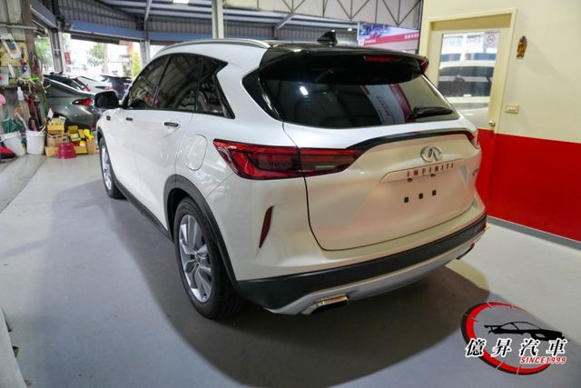 QX50風尚版，僅跑5.9萬公里，ACC跟車、360度環景、抬頭顯示器、電動尾門  第5張相片