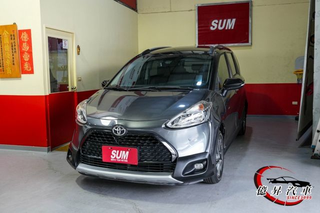 Crossover跨界版，高視野，駕駛更安心，盲點偵測、右側電滑門、車道偏離警示  第1張相片