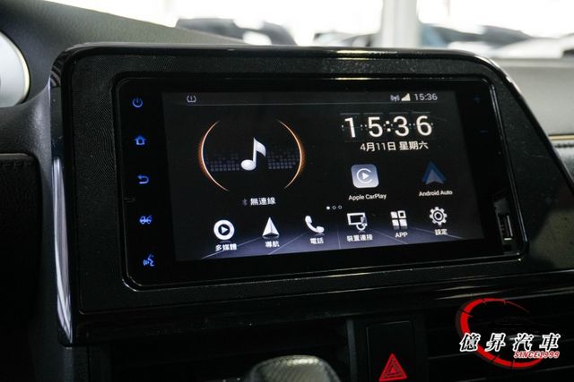 Crossover跨界版，高視野，駕駛更安心，盲點偵測、右側電滑門、車道偏離警示  第17張相片