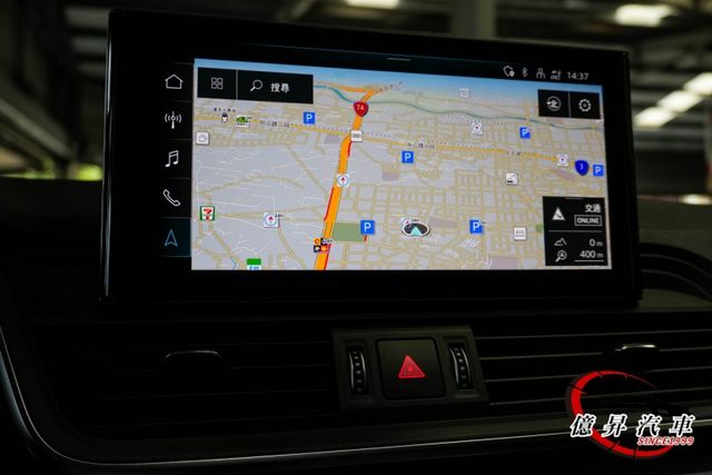 Q5 SPORTBACK，RS前後大包、消光灰貼膜、改裝鋁圈，全景天窗、360度環景、Level 2跟車  第18張相片