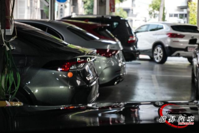 全車透明犀牛皮，超低里程，RX350 F SPORT版，媲美新車，現省價差  第17張相片