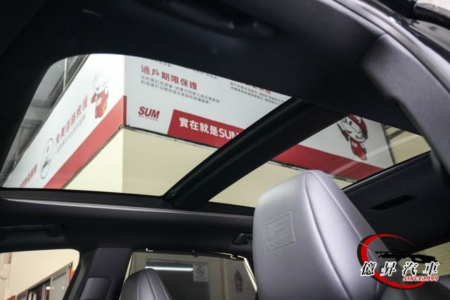 全車透明犀牛皮，超低里程，RX350 F SPORT版，媲美新車，現省價差  第18張相片