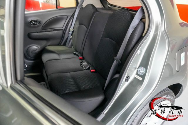 車身小巧，好停車，維修保養便宜，空間靈活  第8張相片