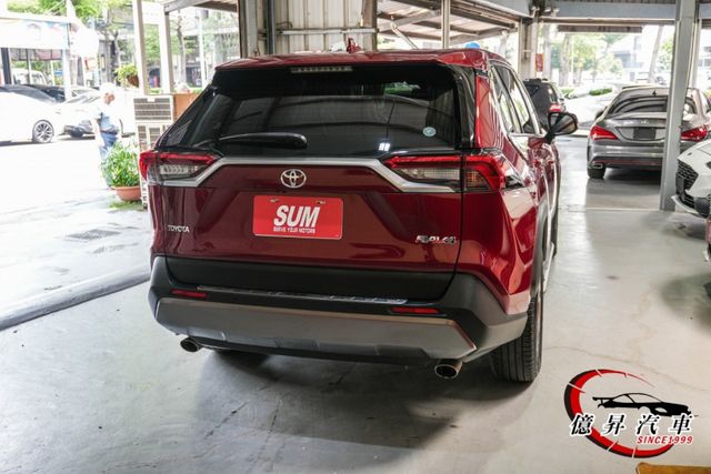 ACC跟車、360度環景、電動尾門，旗艦版，妥善率優良，高CP值，SUV 首選  第5張相片